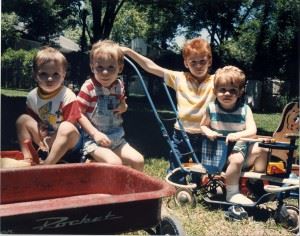 cousins-1587250_1280