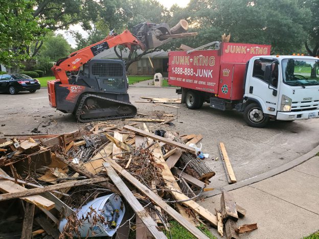 Junk-King-Plano-Junk-Removal