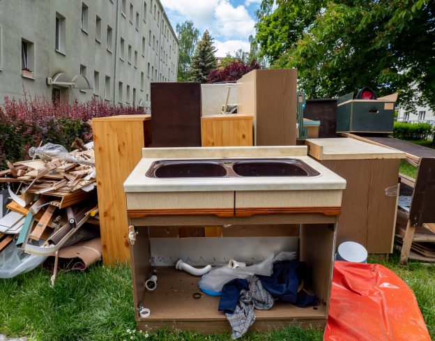 reliable-trash-and -junk-removal