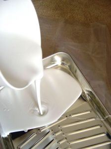 pouring-paint-258105-m