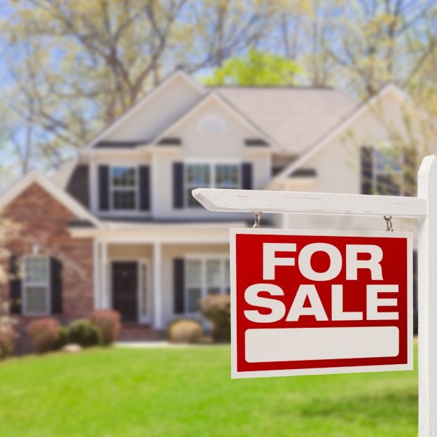 How Junk King Can Help A Realtor Sell A Home